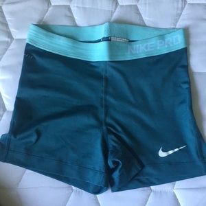 Pre-owned Nike Pro Shorts